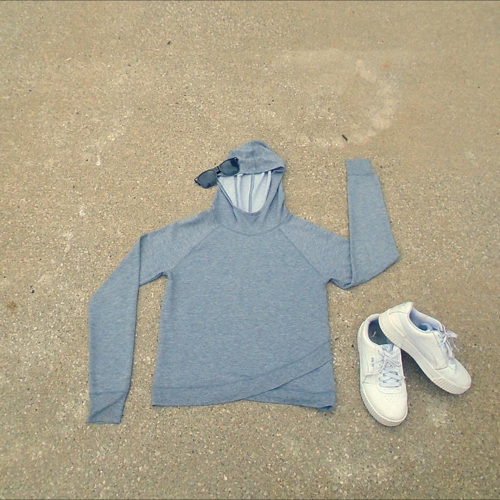 Girls' Long Sleeved Hooded T-Shirt